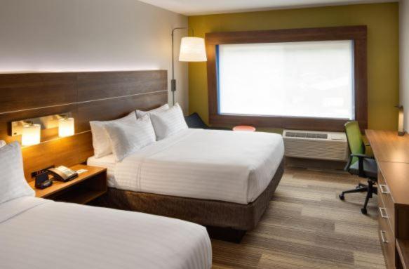 Holiday Inn Express Hotel & Suites Woodland Hills By Ihg Los Angeles Zewnętrze zdjęcie