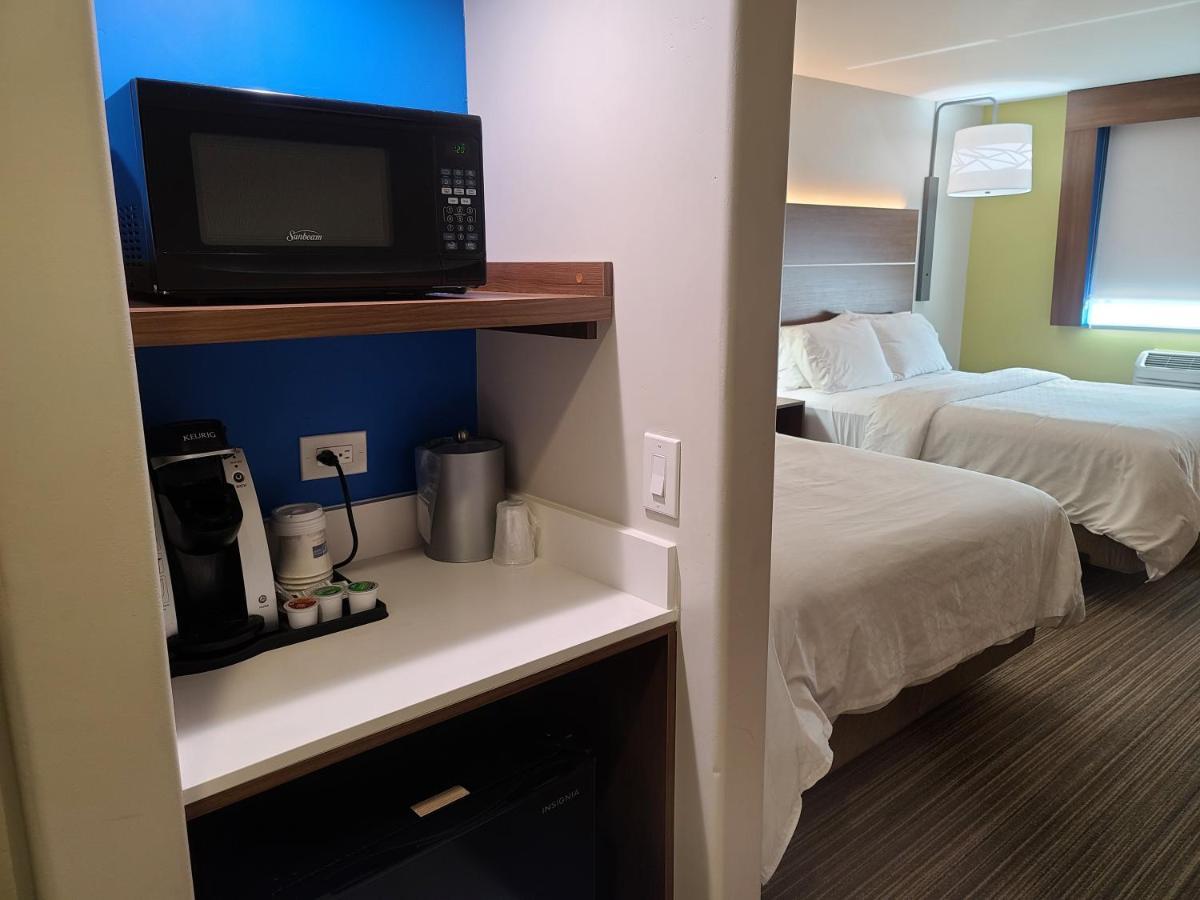 Holiday Inn Express Hotel & Suites Woodland Hills By Ihg Los Angeles Zewnętrze zdjęcie