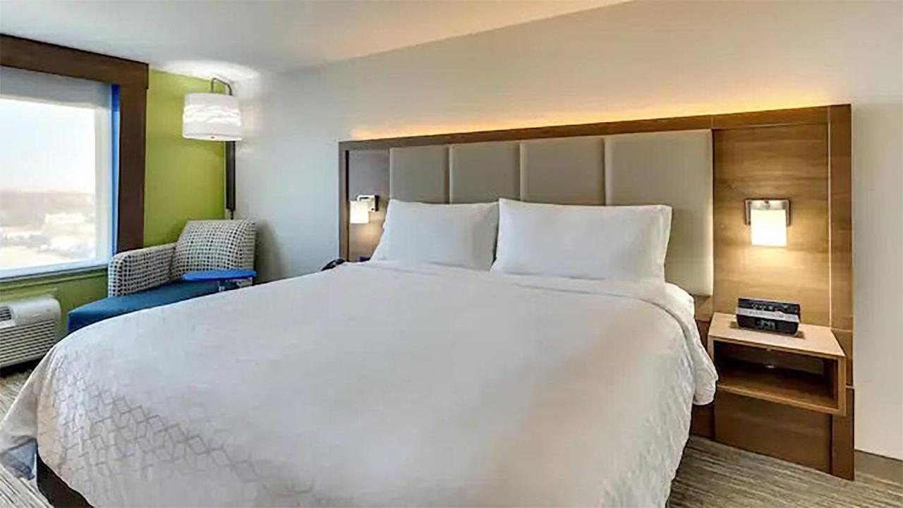 Holiday Inn Express Hotel & Suites Woodland Hills By Ihg Los Angeles Zewnętrze zdjęcie