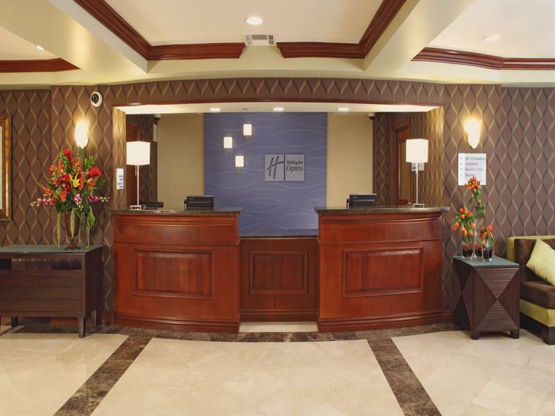 Holiday Inn Express Hotel & Suites Woodland Hills By Ihg Los Angeles Zewnętrze zdjęcie